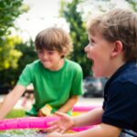 Idei de activități de vară pentru copii. Ce faci după ce clopoțelul a sunat pauză până la toamnă